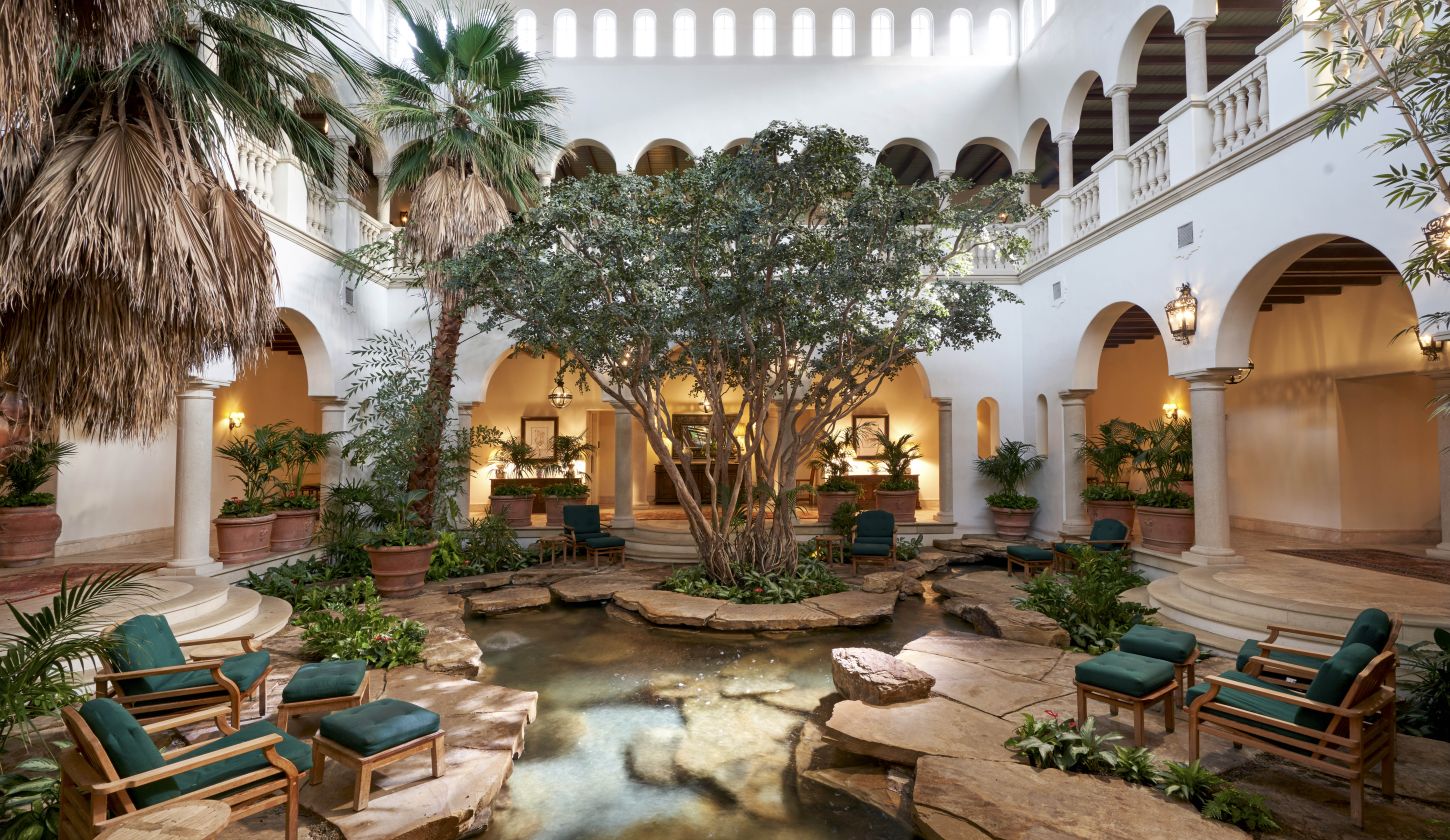 https://www.seaisland.com/content/uploads/2022/04/The-Spa-at-Sea-Island-Garden-Atrium-1450x840.jpg